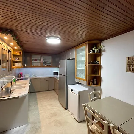 Gyra - Ermis With Private Pool *