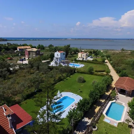 Villa Gyra - Ermis With Private Pool